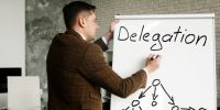 Casos de éxito: líderes que transformaron sus equipos a través de la delegación efectiva