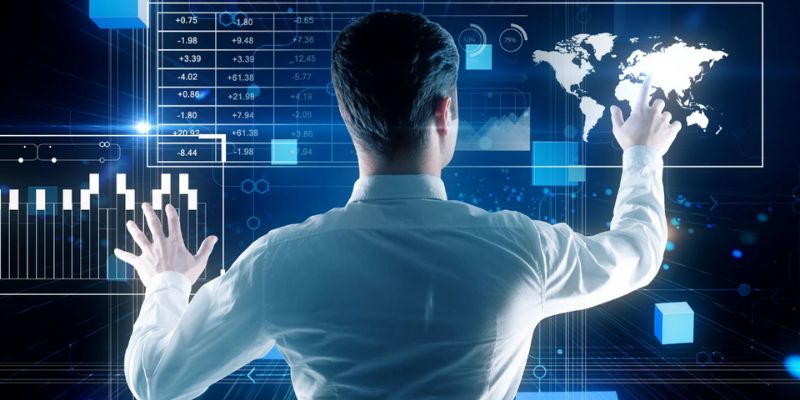 According to IESE, more than 500 professionals participate annually. There are no scripts.