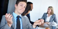 Qué es una simulación de negocio y cómo se usa en programas de MBA