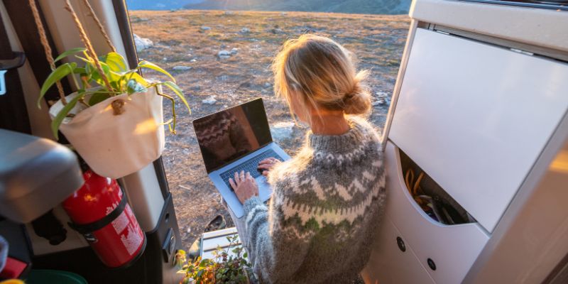 El contexto de trabajo remoto, donde las señales de malestar son menos visibles y la desconexión emocional avanza en silencio, hace que contar con instrumentos de diagnóstico individualizados deje de ser una opción metodológica y se convierta en una necesidad de gestión.